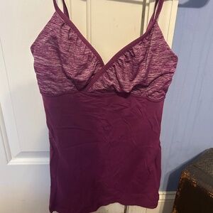 Lululemon tank.